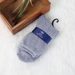 3 Pairs Winter Warm Fluffy Socks In Women's Socks Cute Soft Elastic Coral Velvet Socks Indoor Floor Towel Socks Breathable Pure Colors (Color: Grey)